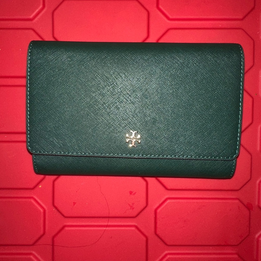 Tory Burch Green Leather Wallet